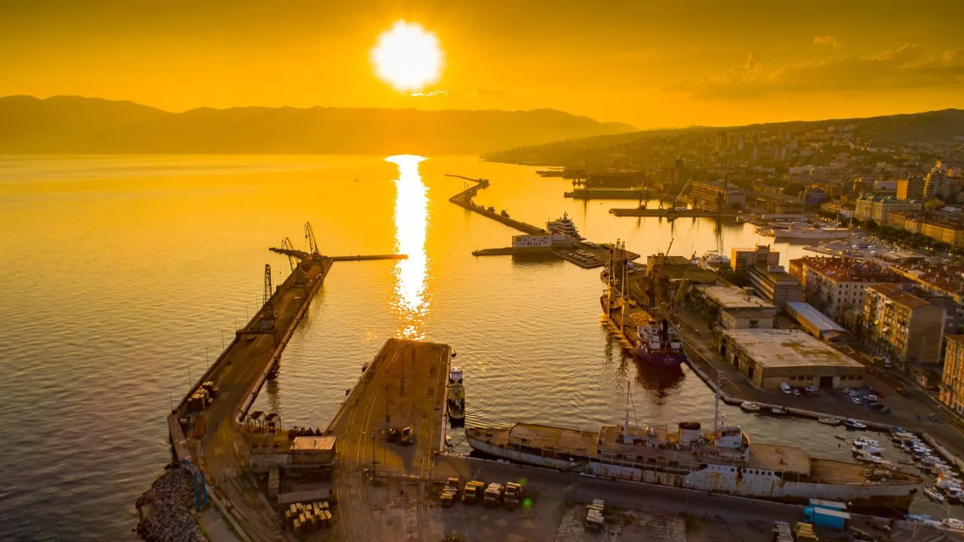 Sunsetview Apartment Rijeka